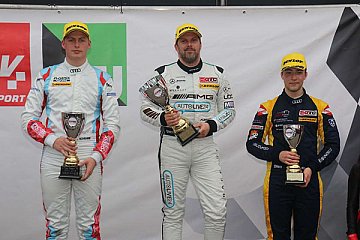 Timo Scheibner gewinnt den Titel, Kenneth Heyer das Rennen