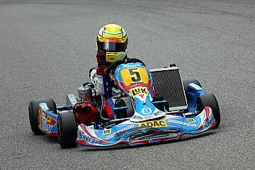 Alex Lambertz siegte im zweiten Rennen der KF3