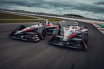 Erfolgreicher Test fur das TAG Heuer Porsche Formel E Team FIA Formel E Motorsport XL