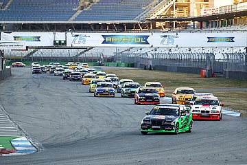 Doppelsieg für Favorit Sebastian Vollak zum Auftakt in Hockenheim