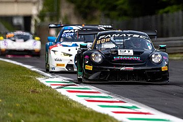 Herberth Motorsport beendet turbulentes Rennen auf Rang fünf