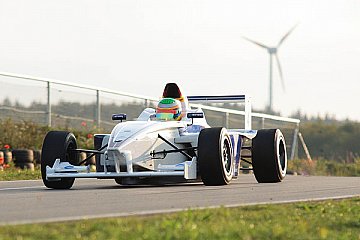 Freddy Killensberger präsentiert Formel BMW