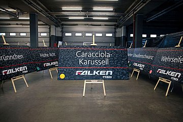 Charity-Aktion: 32.625 Euro für Nordschleifen-Schilder