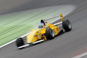 Gustav Malja Trainings-Schnellster in der Eifel