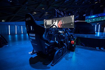 Der Simulator - Foto: BMW