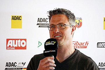 Ralf Schumacher ist Teamchef von US Racing - Foto: ADAC