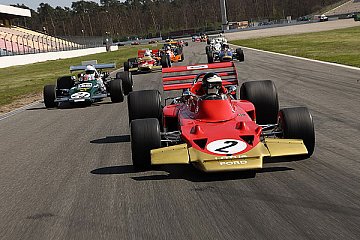Formel-Rennwagen aus drei Jahrzehnten