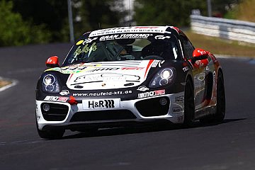 Adrenalin Motorsport mit erfolgreicher NLS Light-Premiere