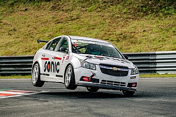 Robin Renz verteidigt PRTC-Tabellenführung - Foto: Pfister-Racing GmbH