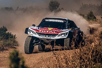 Peugeot 3008 DKR Maxi - Foto: Peugeot