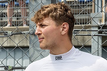 Simon Connor Primm mit der Pole-Position - Foto: Marko Tarrach
