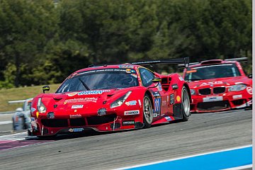 Scuderia Praha Ferrari auf Pole Position