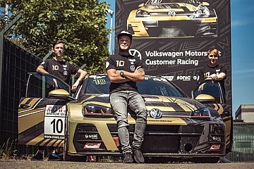 Max Kruse Racing peilt beim finalen Lauf des ADAC Digital Cup Titelgewinn an