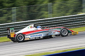 Training: Aron führt Prema-Doppelspitze an