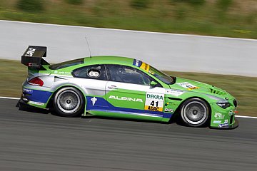 Erstes Qualifying, erste Pole: Alexandros Margaritis (LIQUI MOLY Team Engstler) 