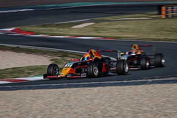 Dramatische Titelwende in der ADAC Formel 4