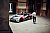 Brooklyn Beckham und das BMW i8 Roadster Safety Car - Foto: BMW