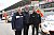 Besuch aus Australien: Zwei Gäste vom australischen Motorsportverband CAMS waren in Oschersleben zu Gast. Graham Sattler, Operations Manager der Confederation of Australian Motorsport (CAMS) und David Corrigan, Operations Manager der australischen Formel-4-Meisterschaft, informierten sich in Oschersleben über die Veranstaltungen und Organisation des ADAC GT Masters - Foto: ADAC 