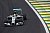 WM-Favorit: Lewis Hamilton reist mit 17 Punkten Vorsprung nach Abu Dhabi - Foto: Mercedes