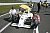 ADAC Sportpräsident Hermann Tomczyk und F1-Star Timo Glock am Auto von ADAC Formel Masters-Laufsieger Pascal Wehrlein
